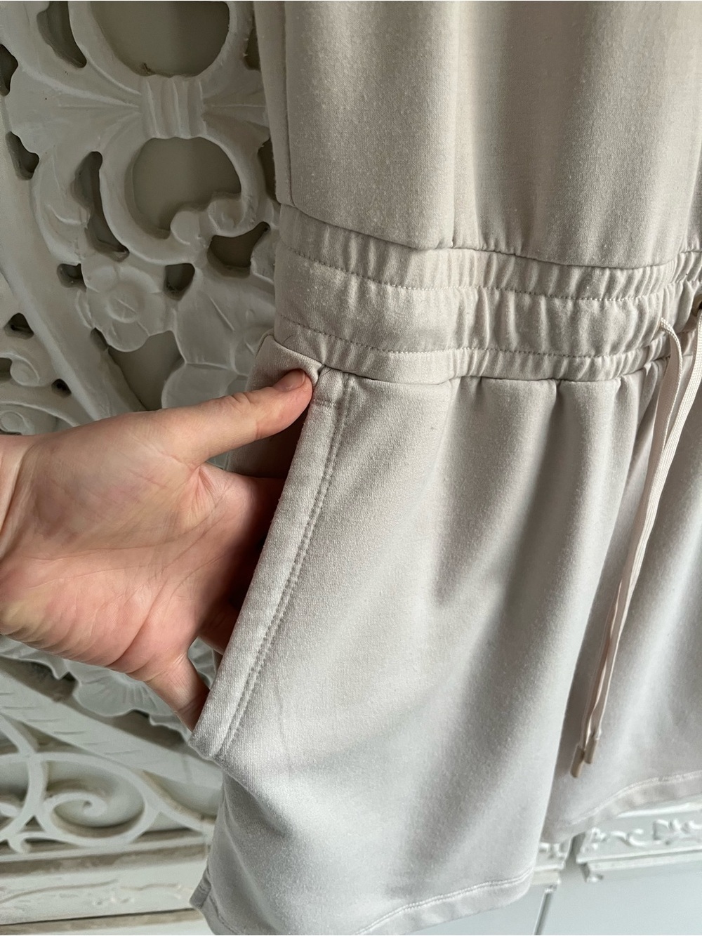 Lolë Sleeveless Drawstring Waist Romper Beige Taupe Athleisure Small - Picture 2 of 6